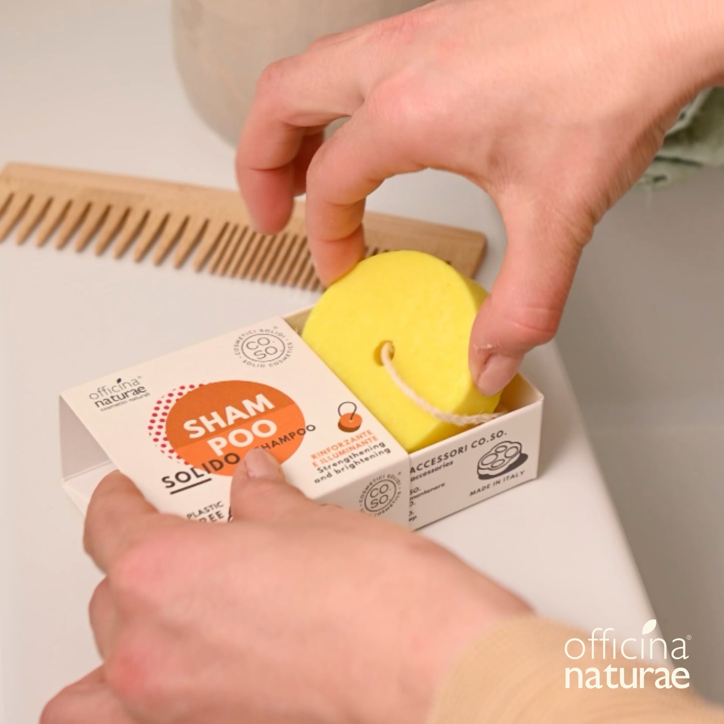 Shampoo Solido Rinforzante e Illuminante